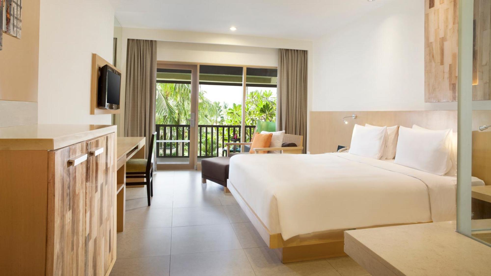 Premium King Room Pool View,1278558139:JPEG