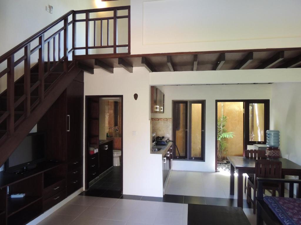 One-Bedroom Studio Balcony,30582968:JPEG