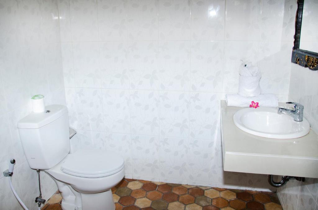 Standard Triple Room,965147341:JPEG