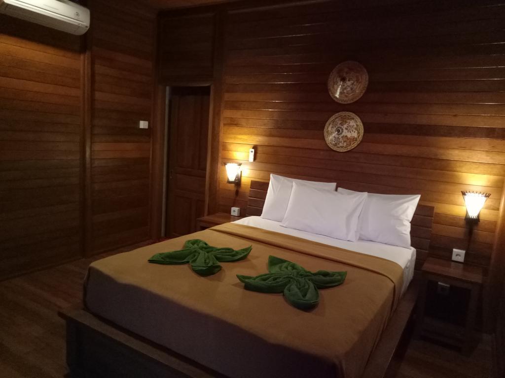 One-Bedroom Bungalow