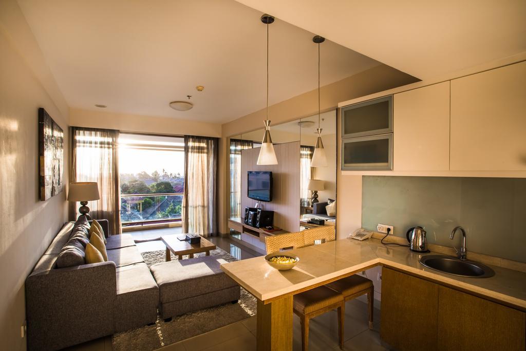 One-Bedroom Apartment,442432893:JPEG