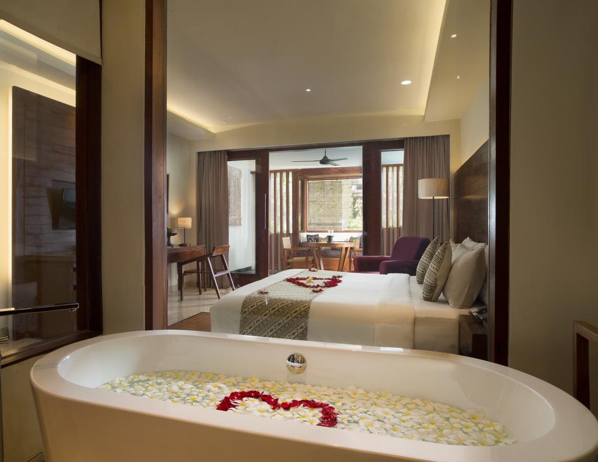 Junior Suite,1589536073:JPEG