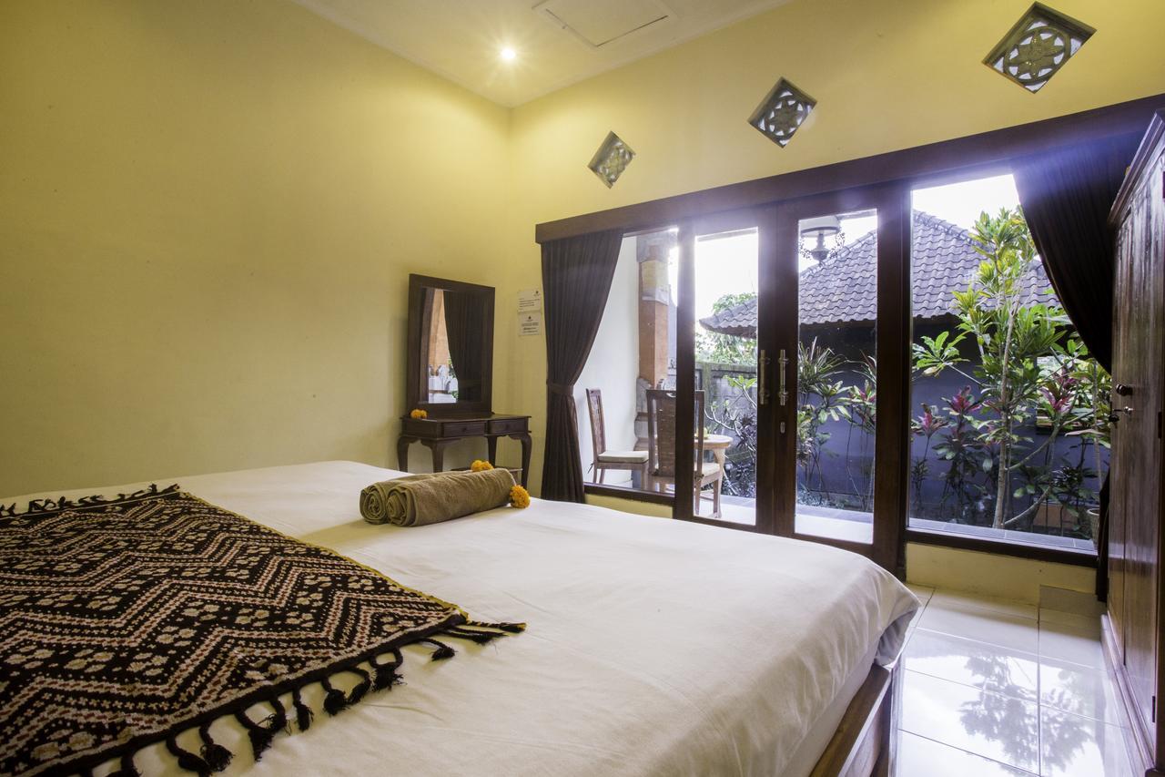 Standard Double or Twin Room Fan
