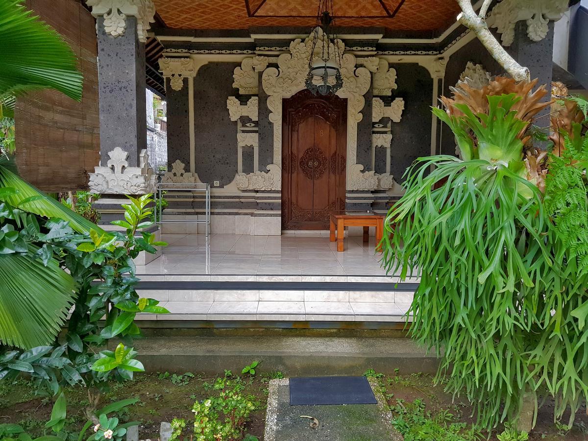 One-Bedroom Bungalow