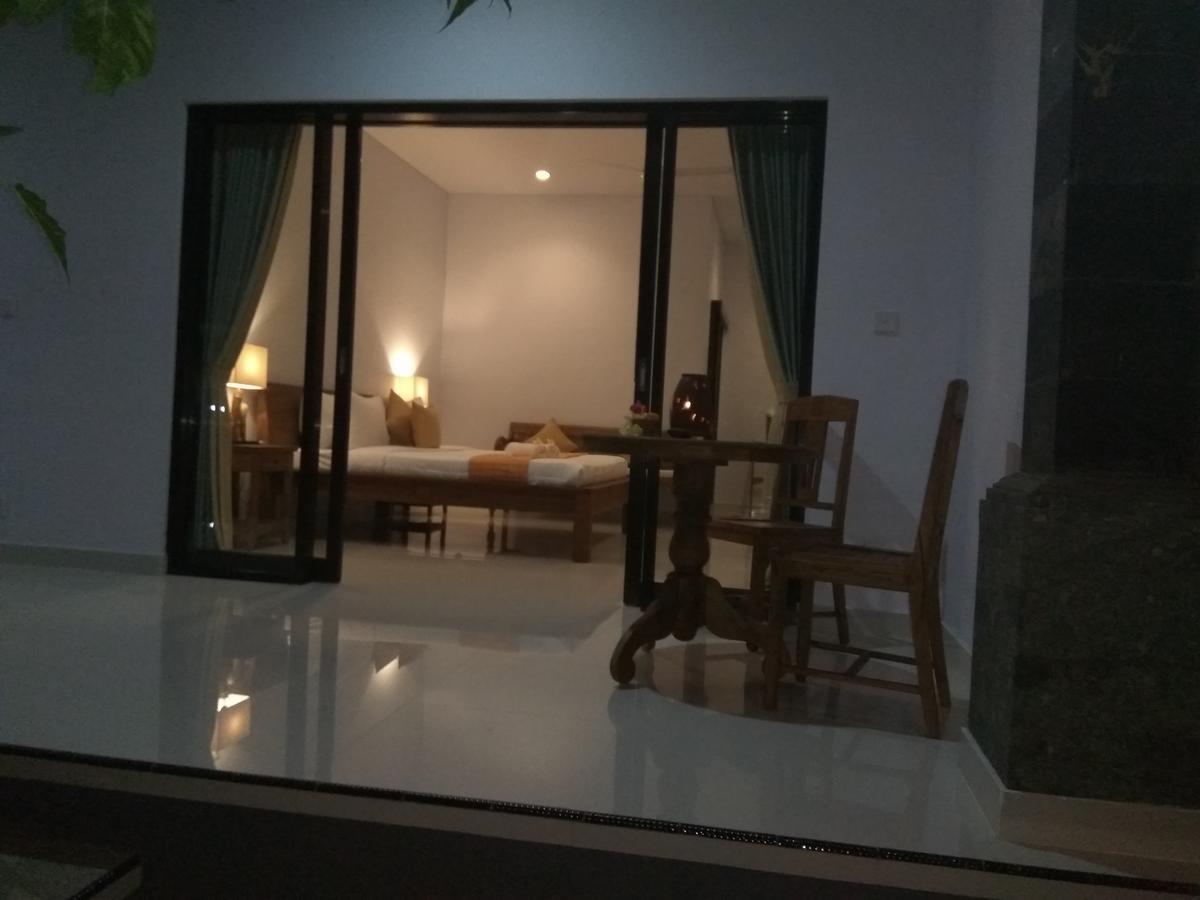 Deluxe Double Room,591085341:JPEG