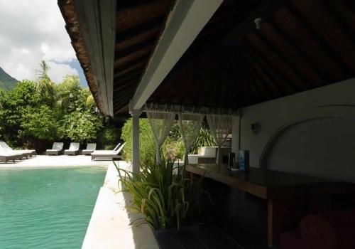 One-Bedroom Villa