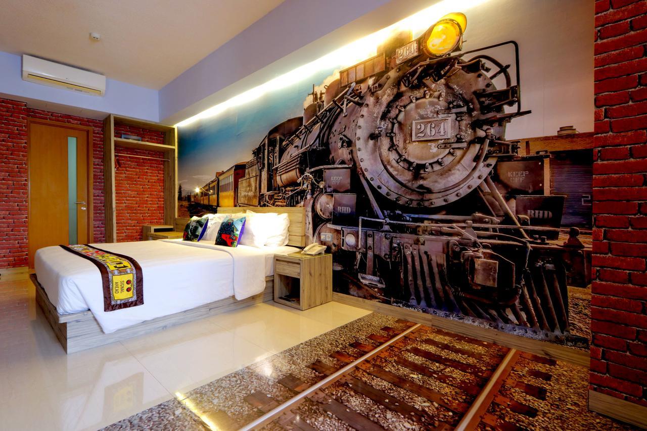 Thematic Studio