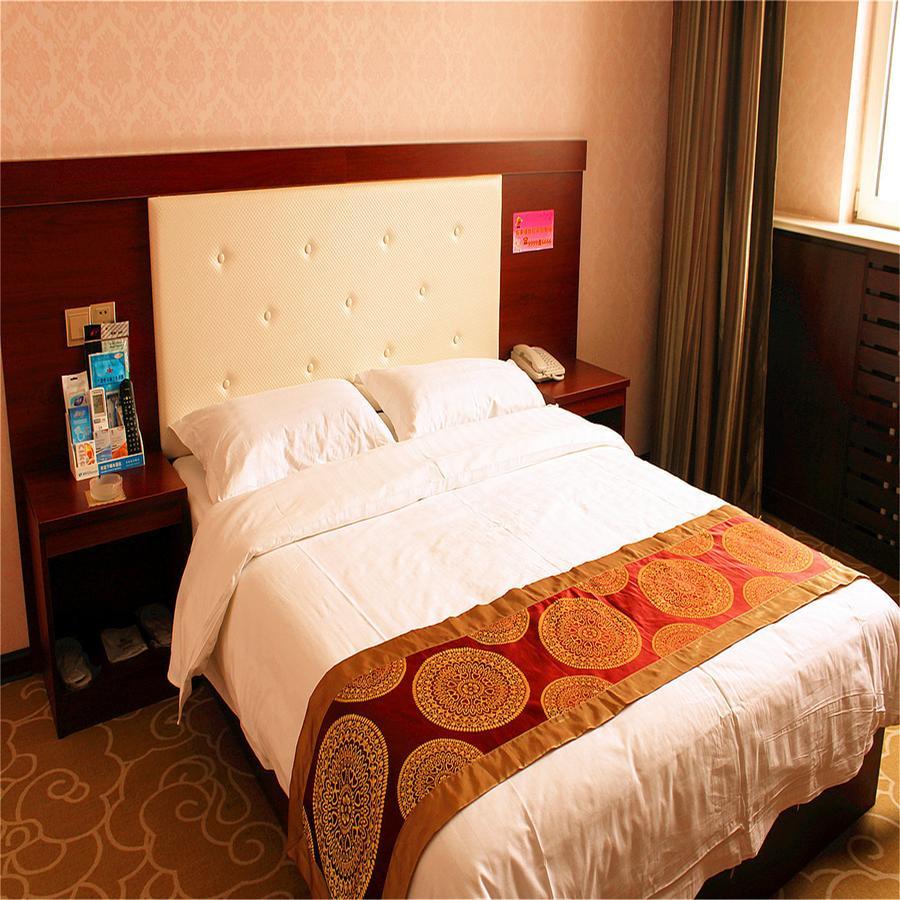 Deluxe Double or Twin Room with Garden View,646975632:JPEG