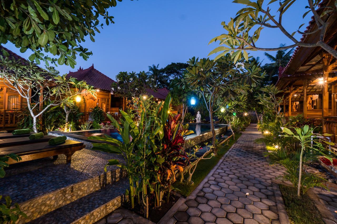 One-Bedroom Bungalow