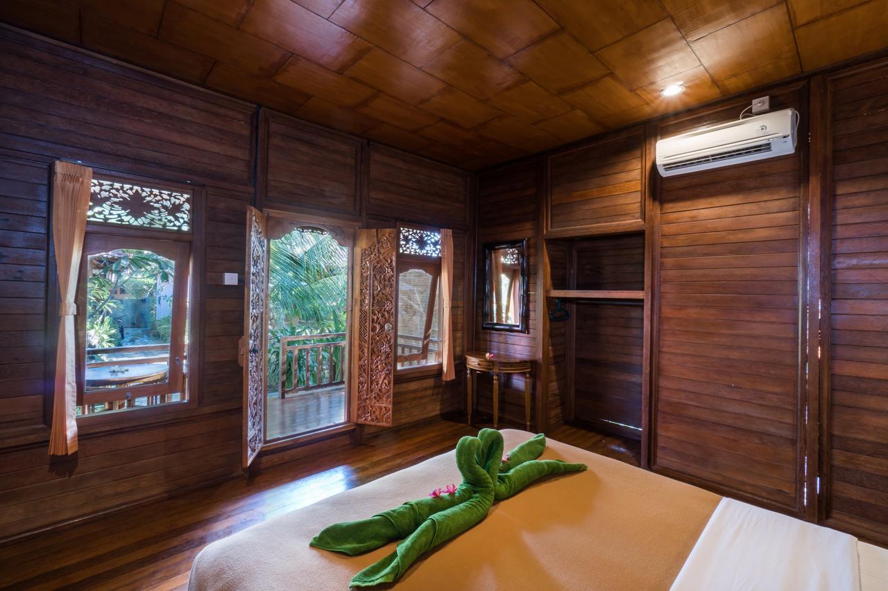One-Bedroom Bungalow
