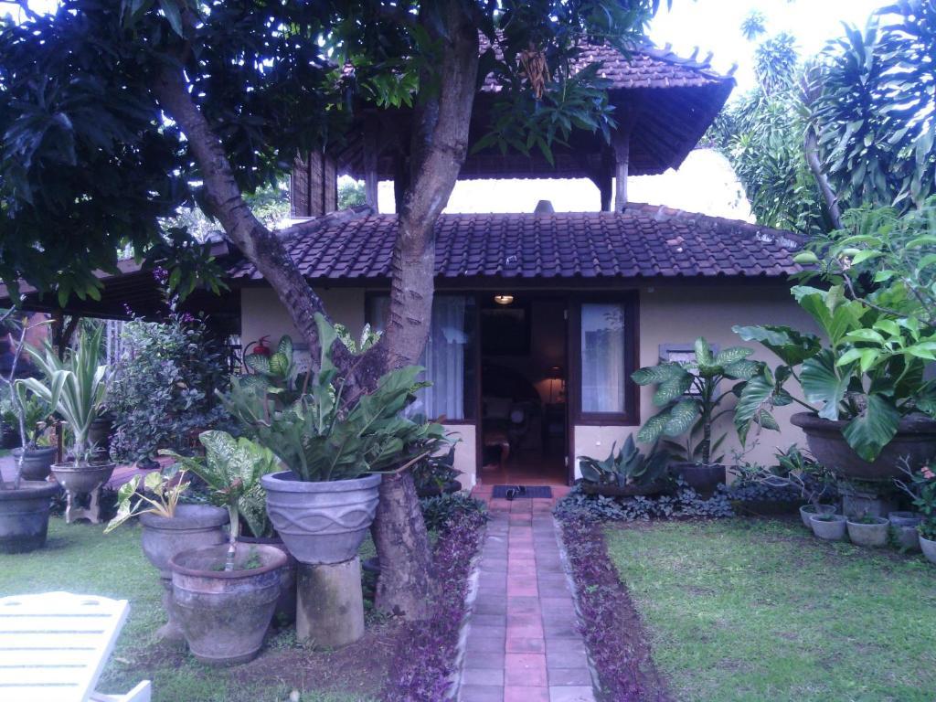 Joglo One-Bedroom Holiday Home