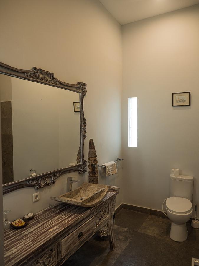 Corner Twin Room