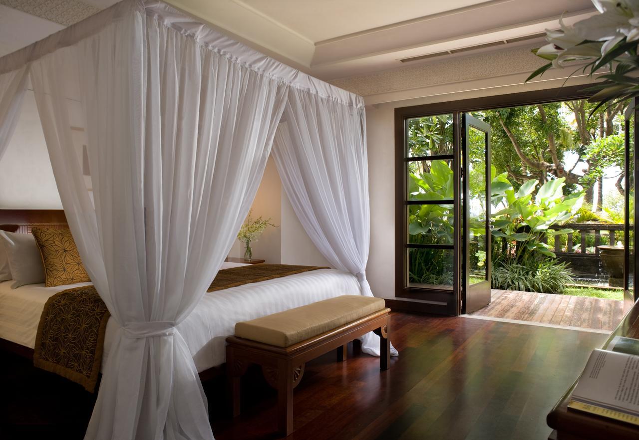 Executive Villa Sea View Return Airport Transfer,668135817:JPEG