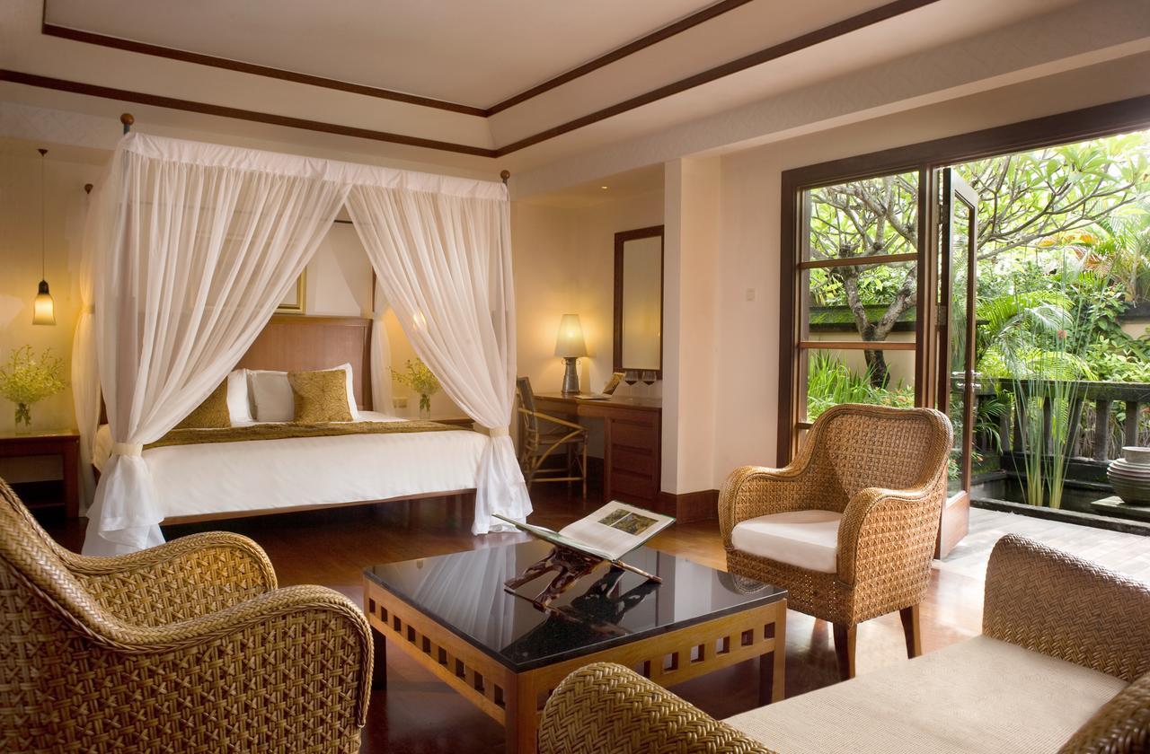 Villa Garden View Return Airport Transfer,667843083:JPEG