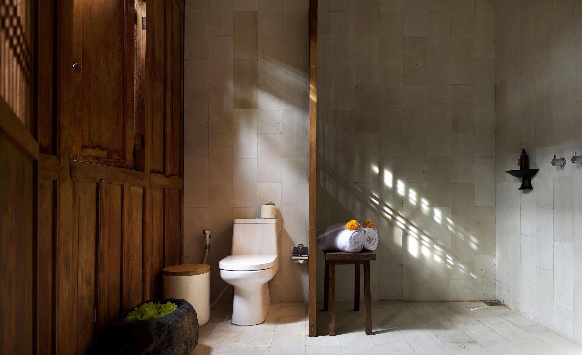 Wooden One-Bedroom Luxury Villa Yoga Activities