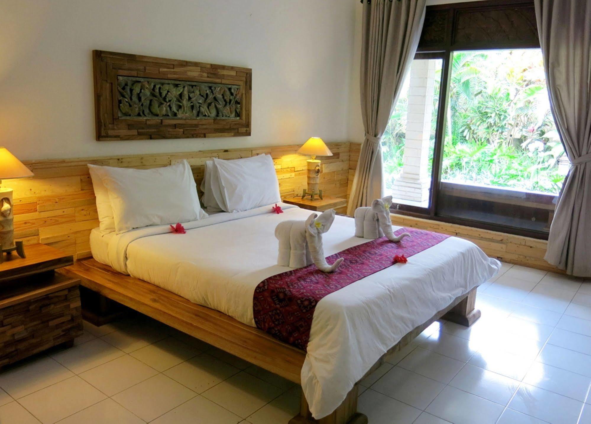 Superior Room Welcome Massage Afternoon Tea