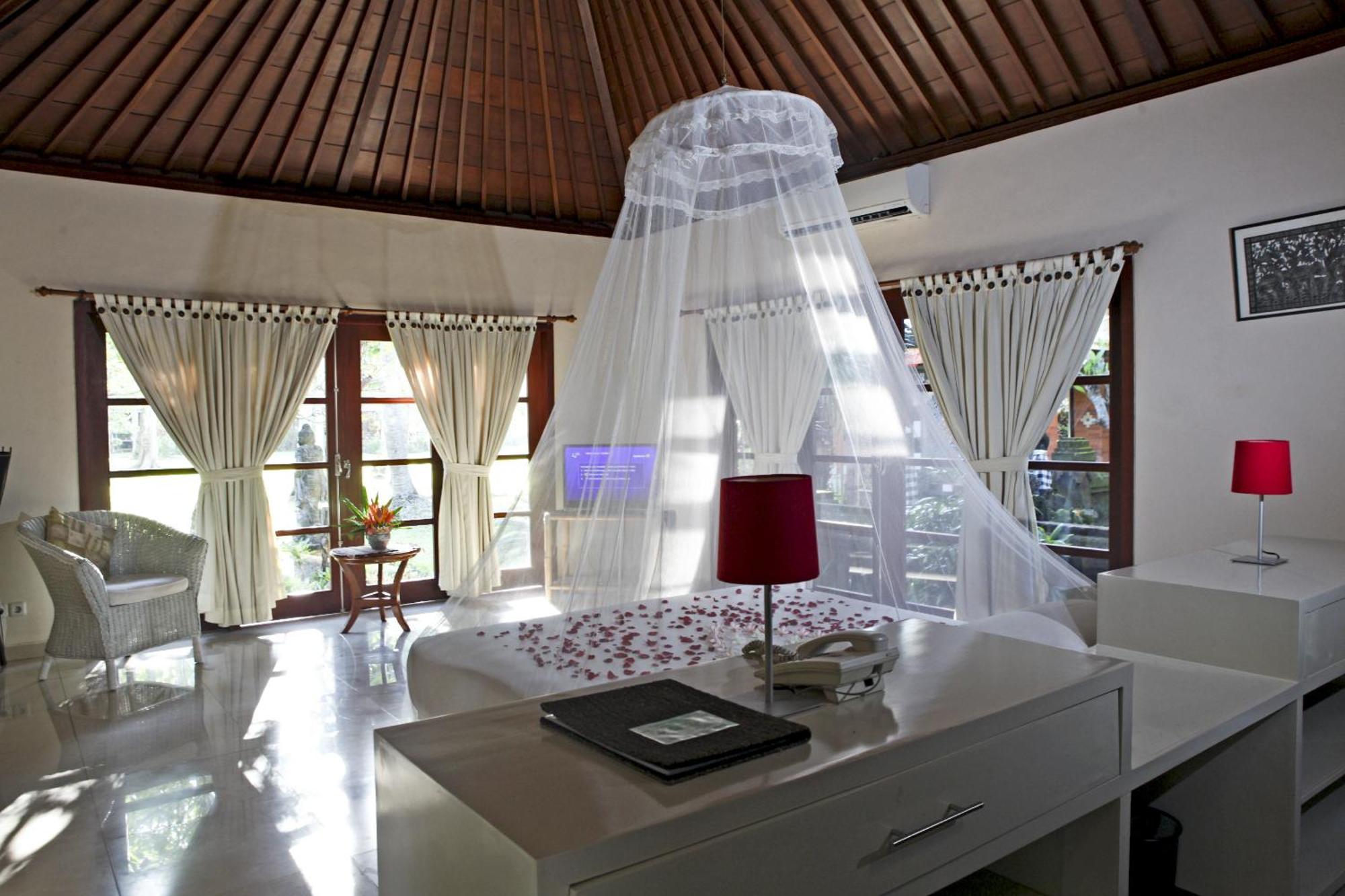 One-Bedroom Villa