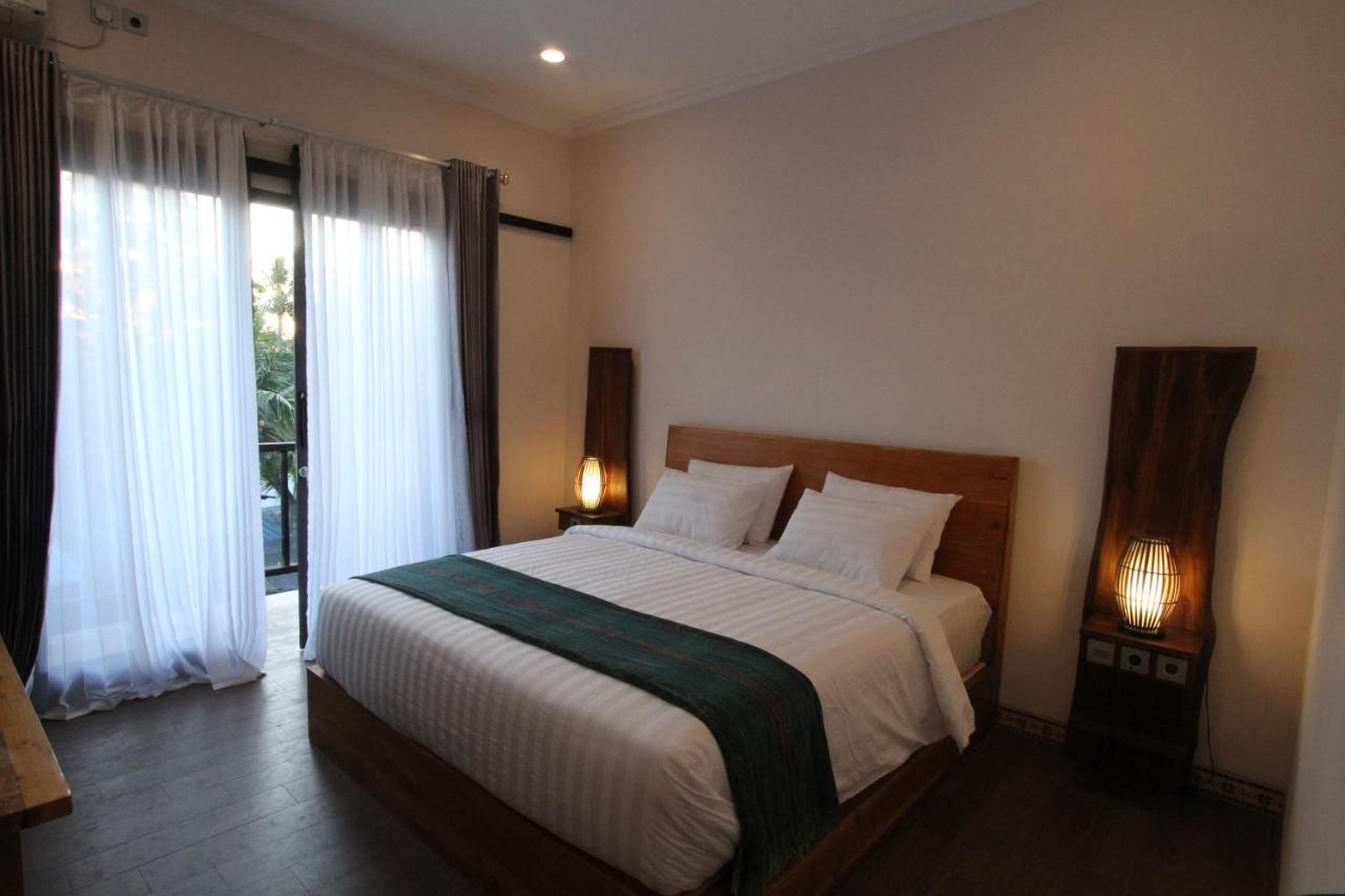 Deluxe Double or Twin Room Pool View
