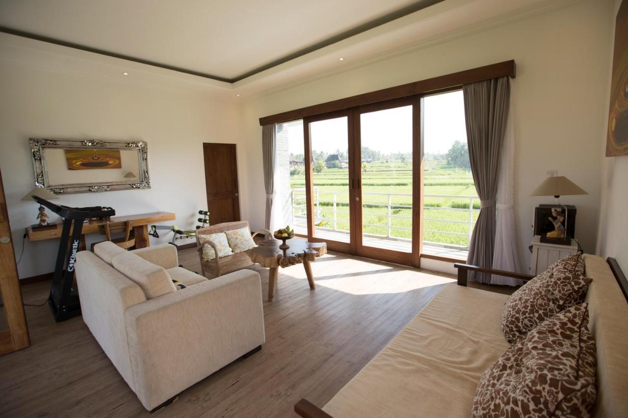 Villa con 2 dormitorios y piscina privada