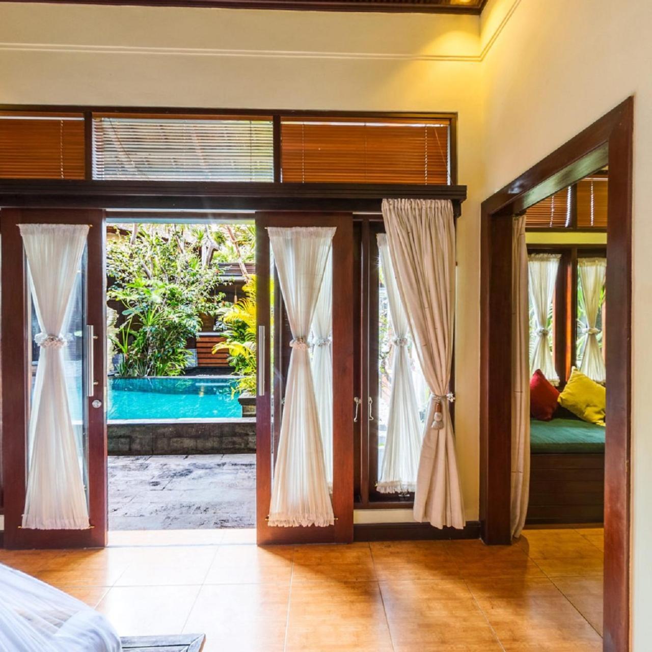 Four-Bedroom Villa Private Pool,747159947:JPEG