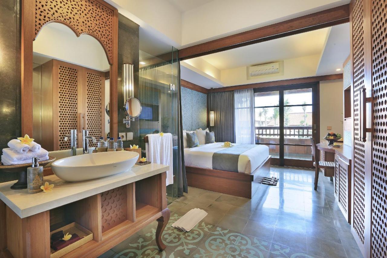 Deluxe Double or Twin Room with Pool View (Room Only)