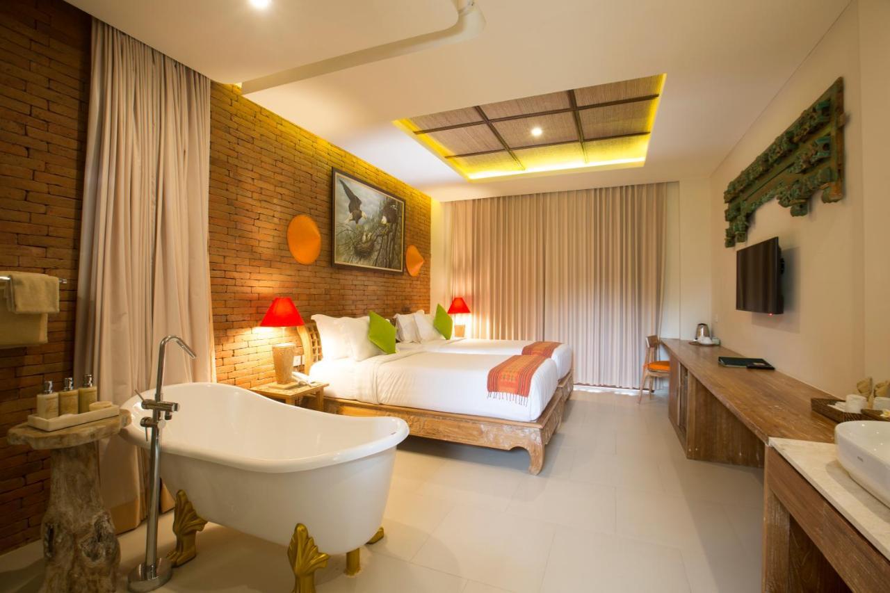Deluxe Pool View Room with Free Daily Afternoon Tea,753540973:JPEG
