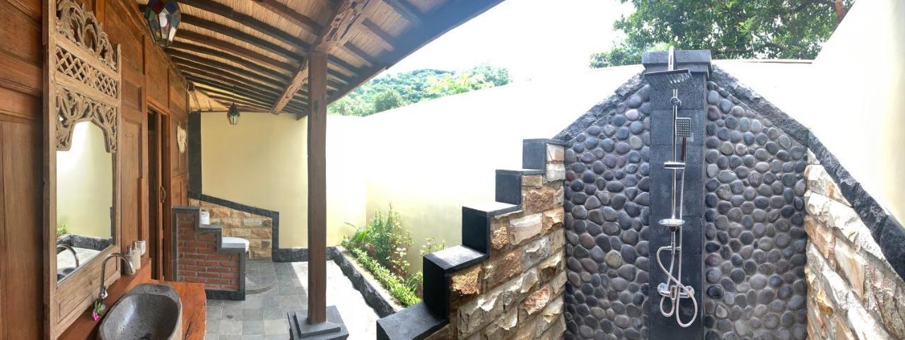 King Room Garden View