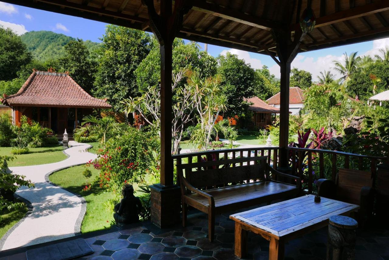 King Room Garden View