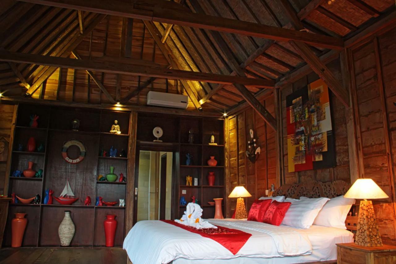 Deluxe Villa