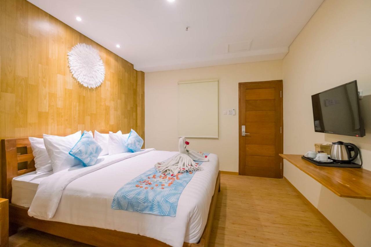 Family Room,800112915:JPEG