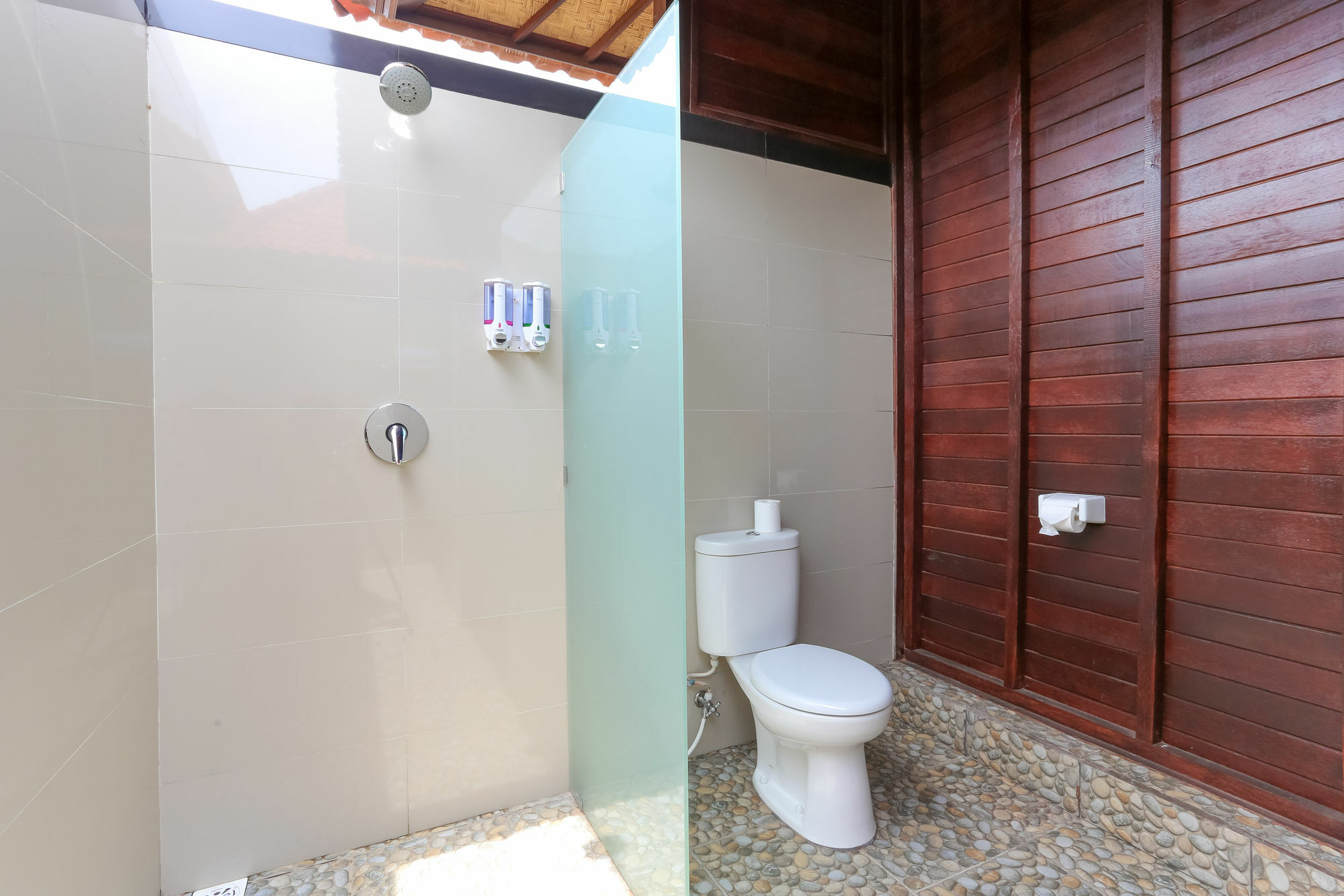 One-Bedroom Bungalow