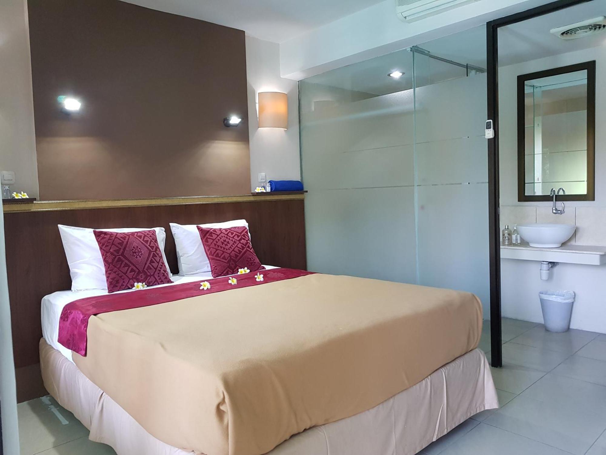 Deluxe Double or Twin Room,1221725185:JPEG
