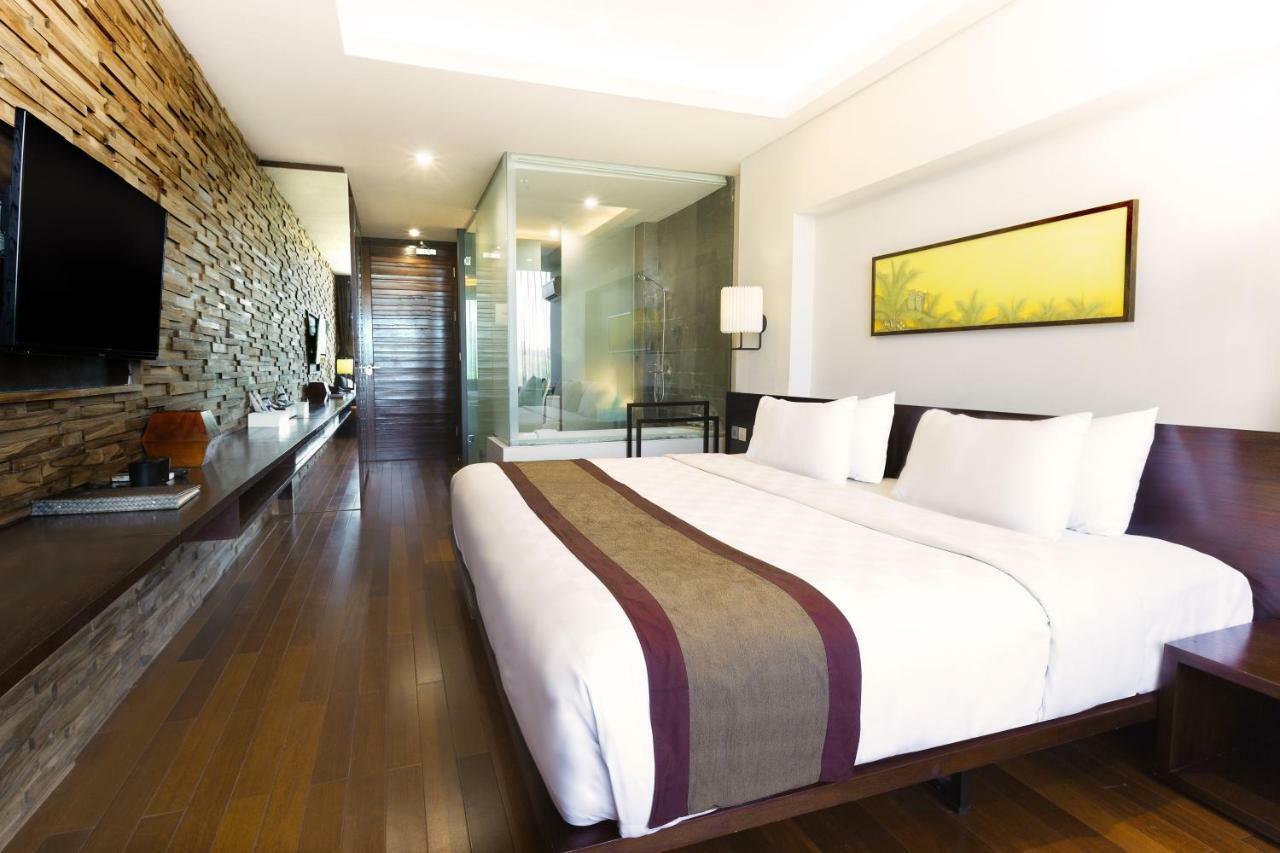 Superior Room Sauna & Ice Plunge Facilities