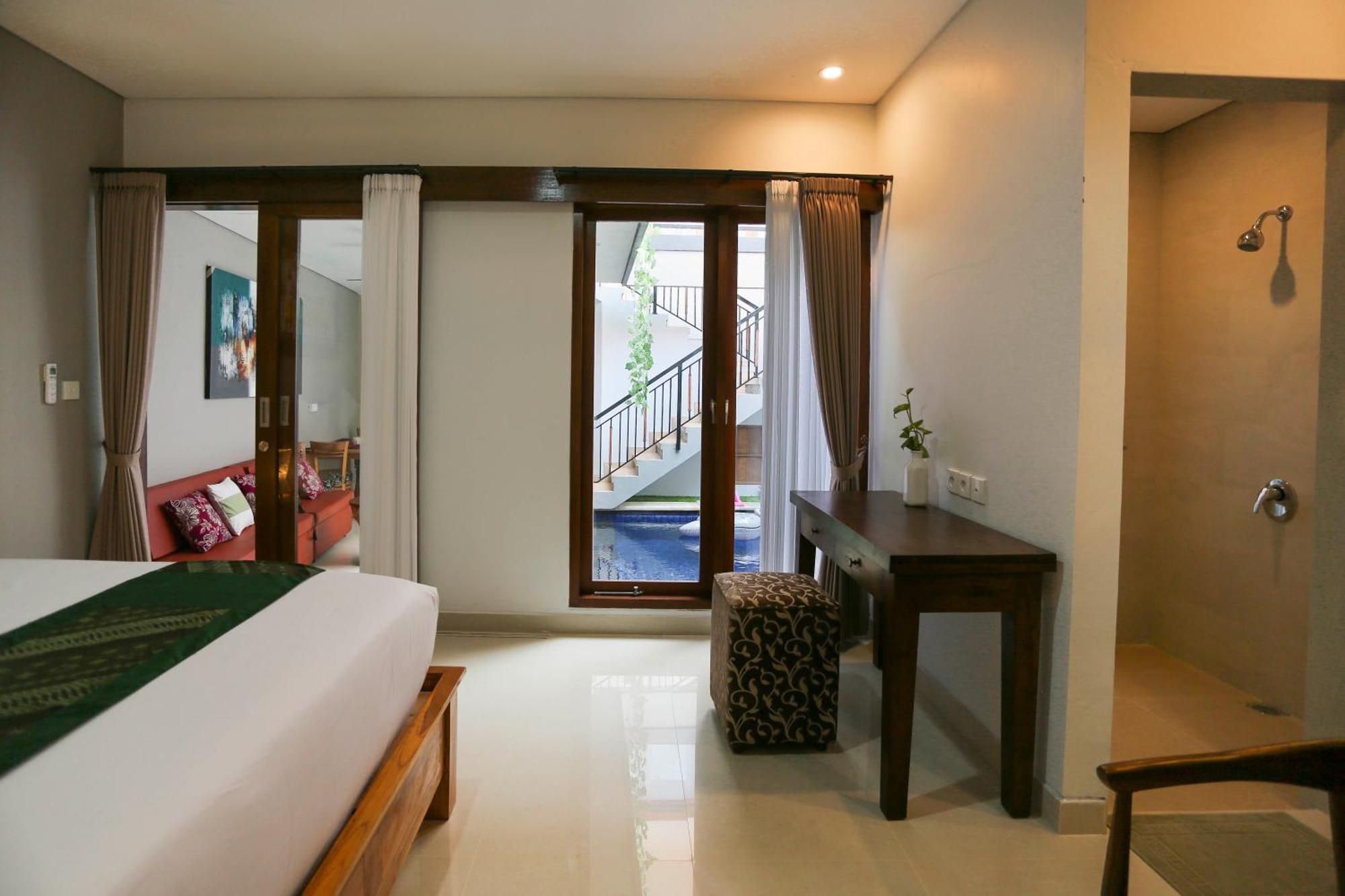Three-Bedroom Villa,873256985:JPEG