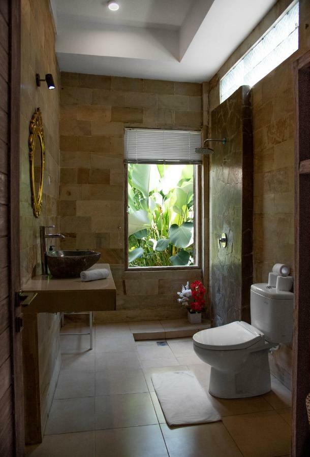 Apartment Shower