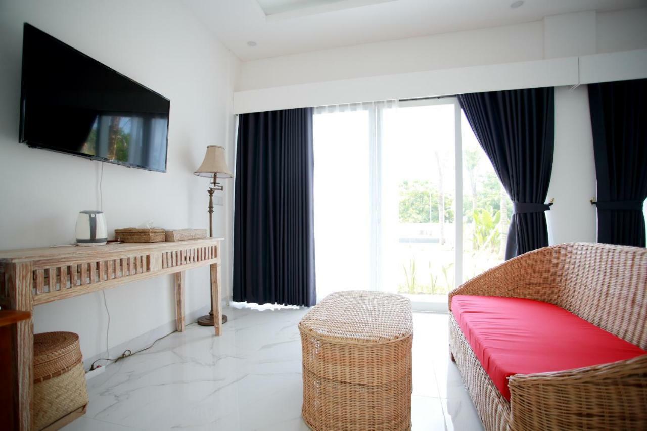 Double Room Pool View