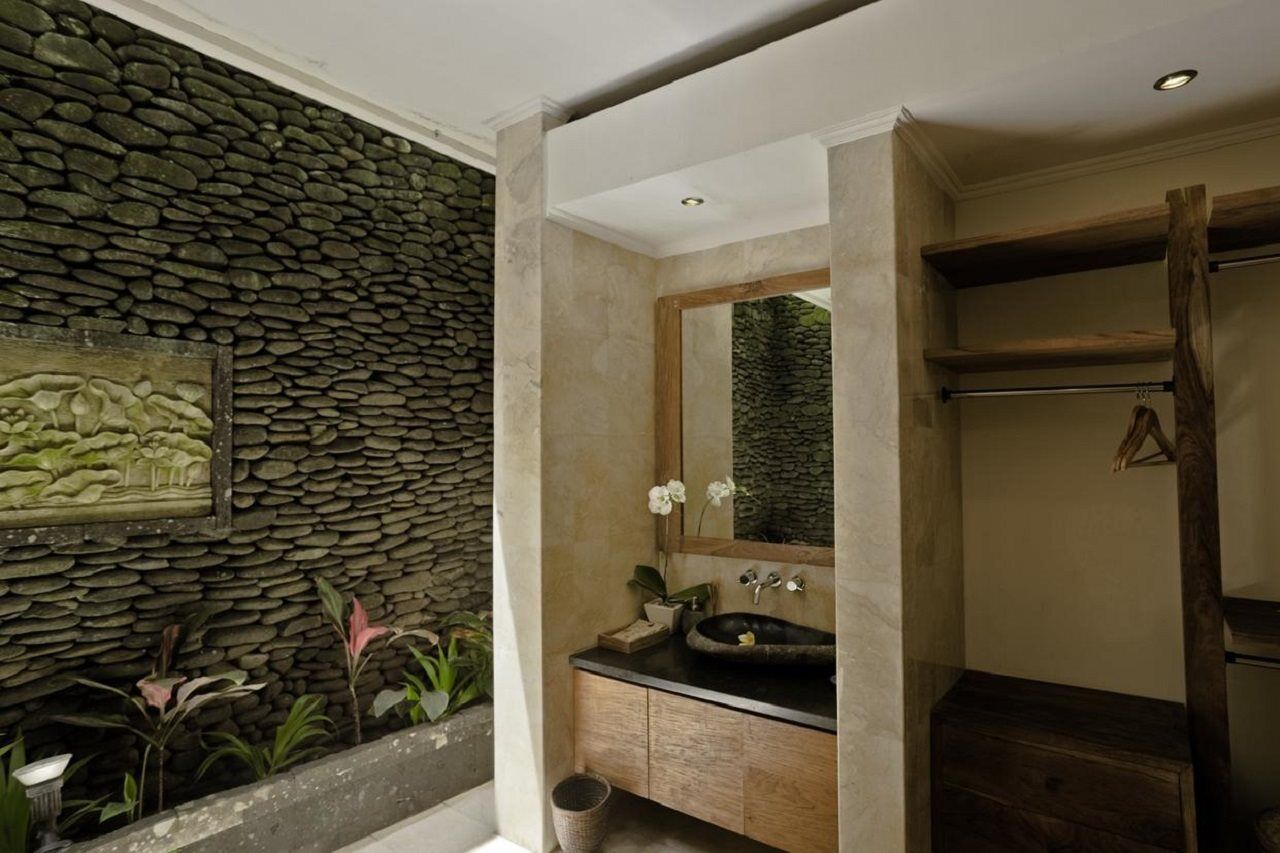 Deluxe Room Welcome Massage Afternoon Tea