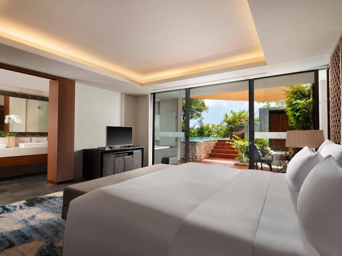 Three Bedroom Ocean Front Pool Villa with Free Benefits
