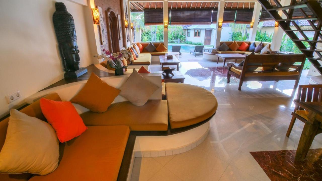 Four-Bedroom Villa Private Pool