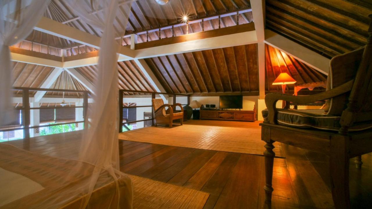 Four-Bedroom Villa Private Pool