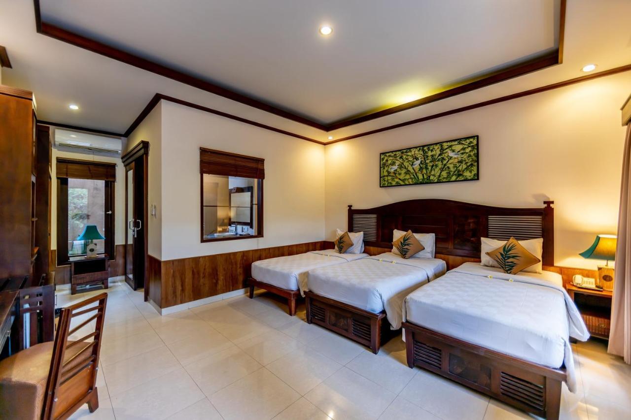 Economy Triple Room