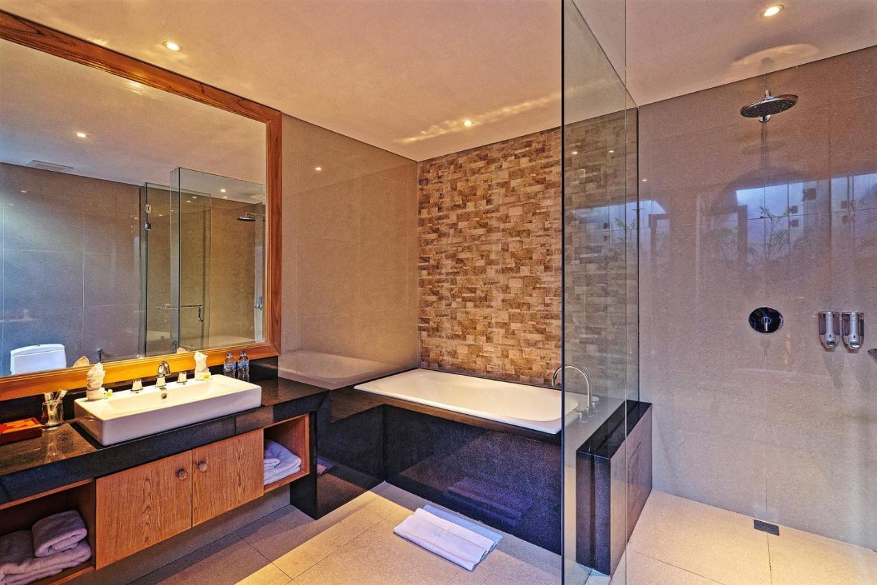 Deluxe One-Bedroom Villa Private Pool