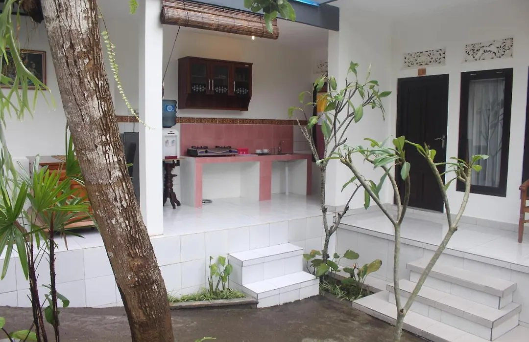 Intan Guest House Ubud-1