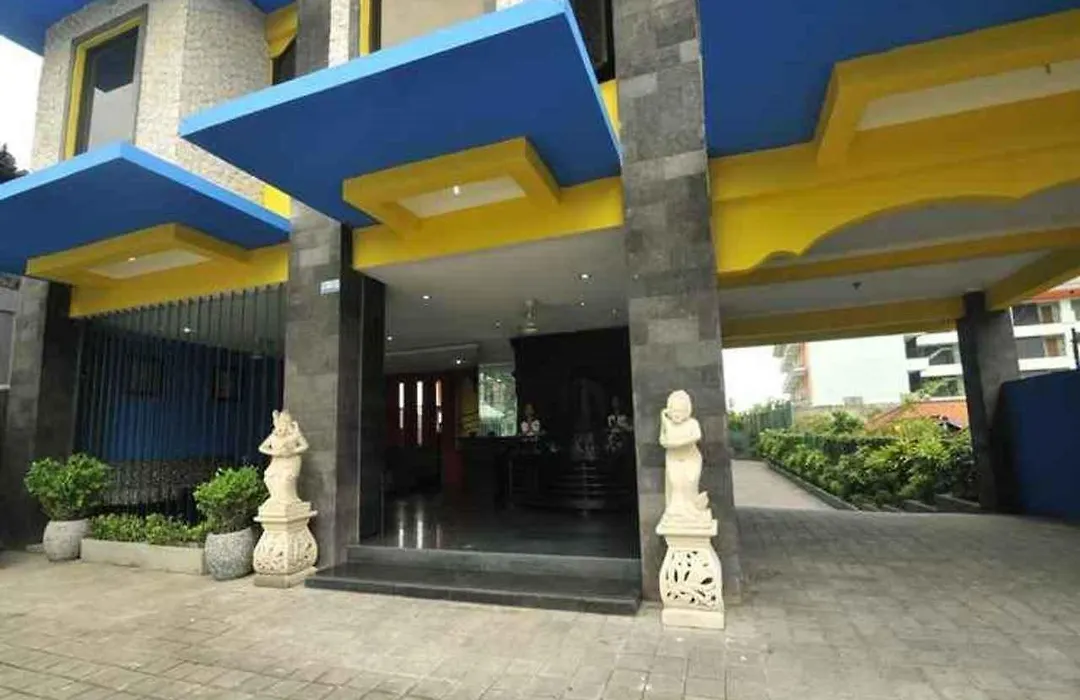 Arya Hotel & Spa-1