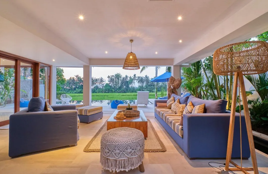 Villa Balinese Luxurious Elegance-1