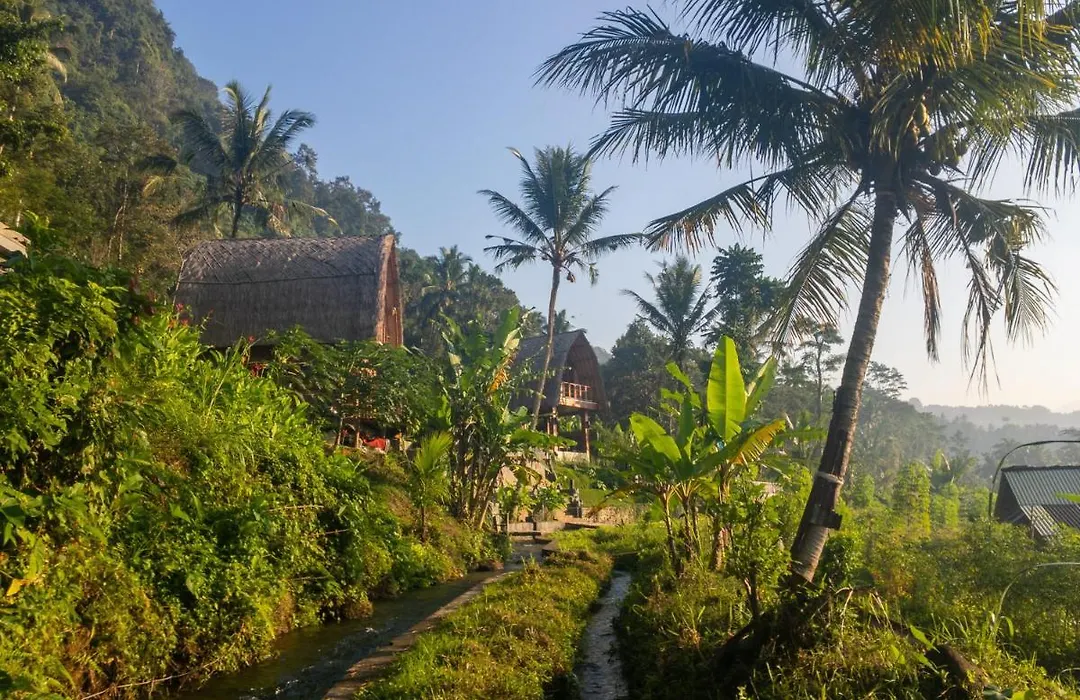 Like Living In A Romantic Balinese Painting-1