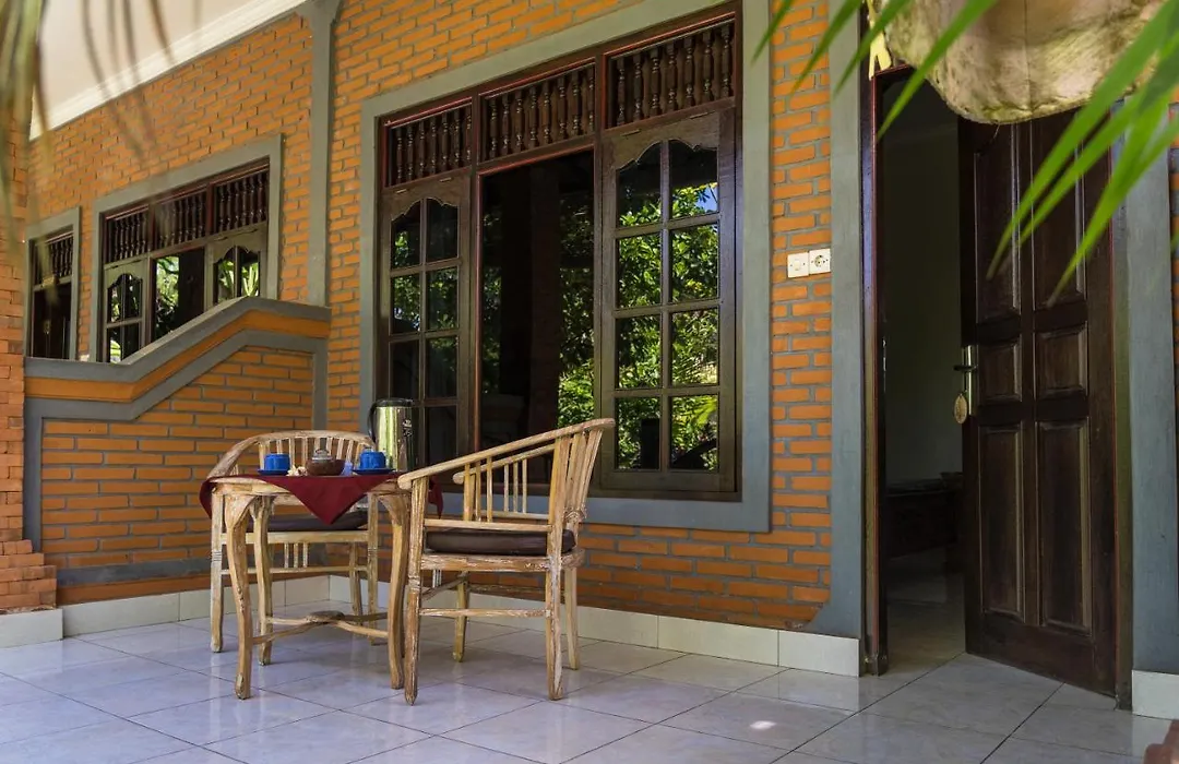 Adi Santia Bungalows-1