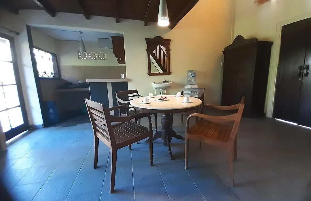 Puri Kutat Lestari-1