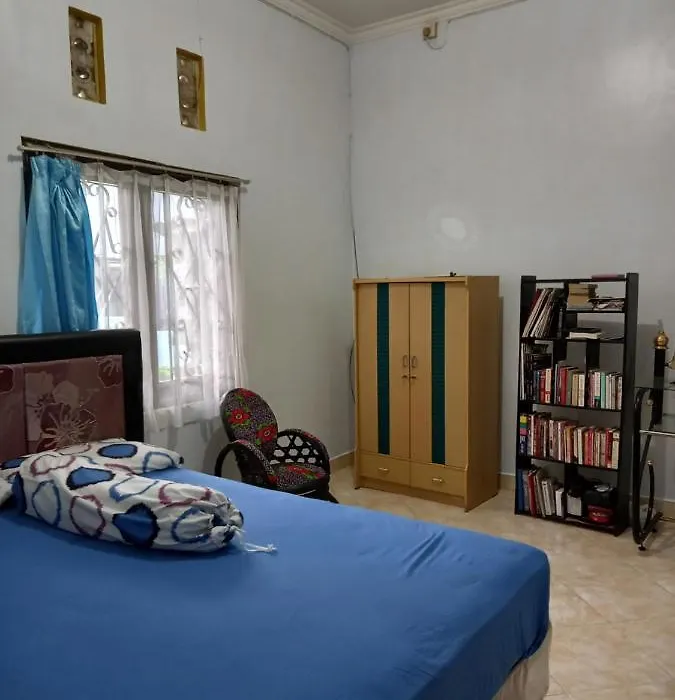Lakuna House-1
