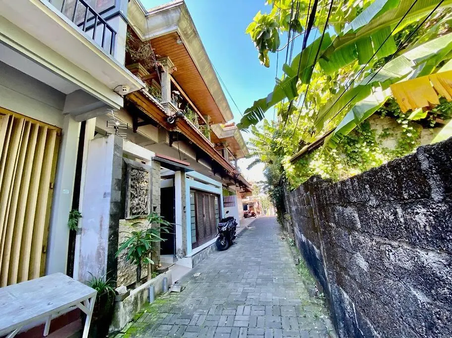Cozy Stay, Near Legian Beach-1